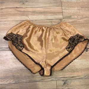 PRICE FIRM! Sexy Gold Black Lace Lingerie Short